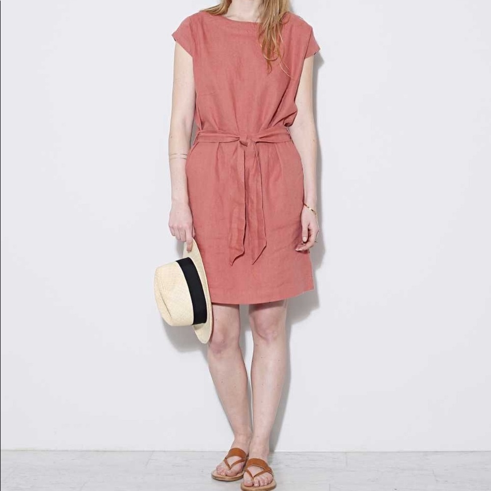 NWOT✨ Tricotage Linen Dress - Dusty Pink